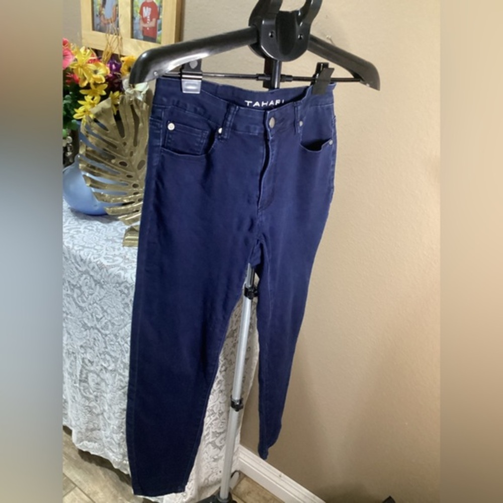 Tahari Dark Blue Jeans Size 6